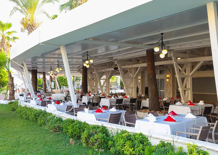 Crystal Admiral Aqua Collection Hotel Kızılot